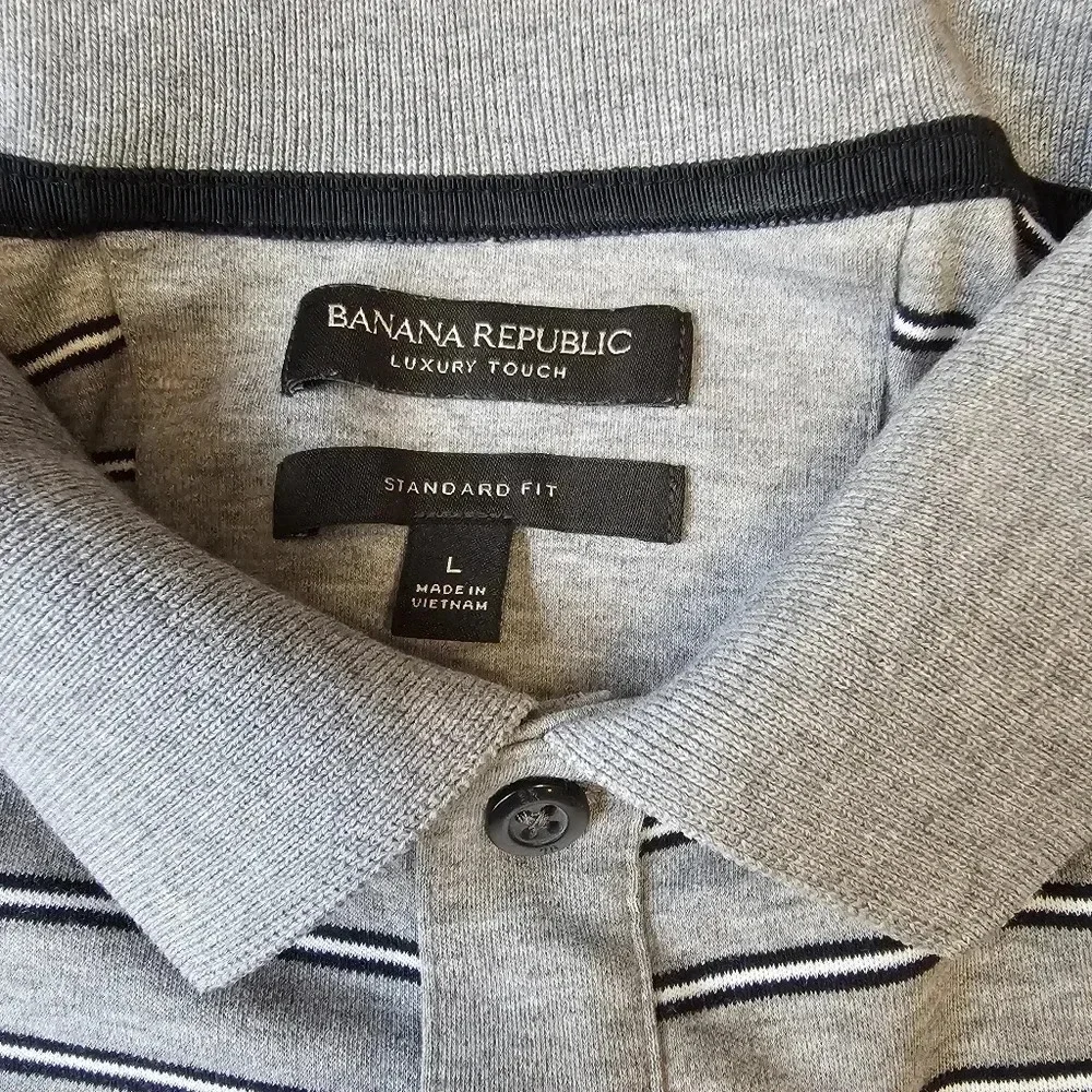 Banana Republic men's gray polo shirt size L